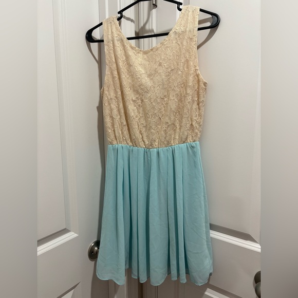 dina be Dresses & Skirts - Dina Be Cream Lace and Light Blue Mini Dress